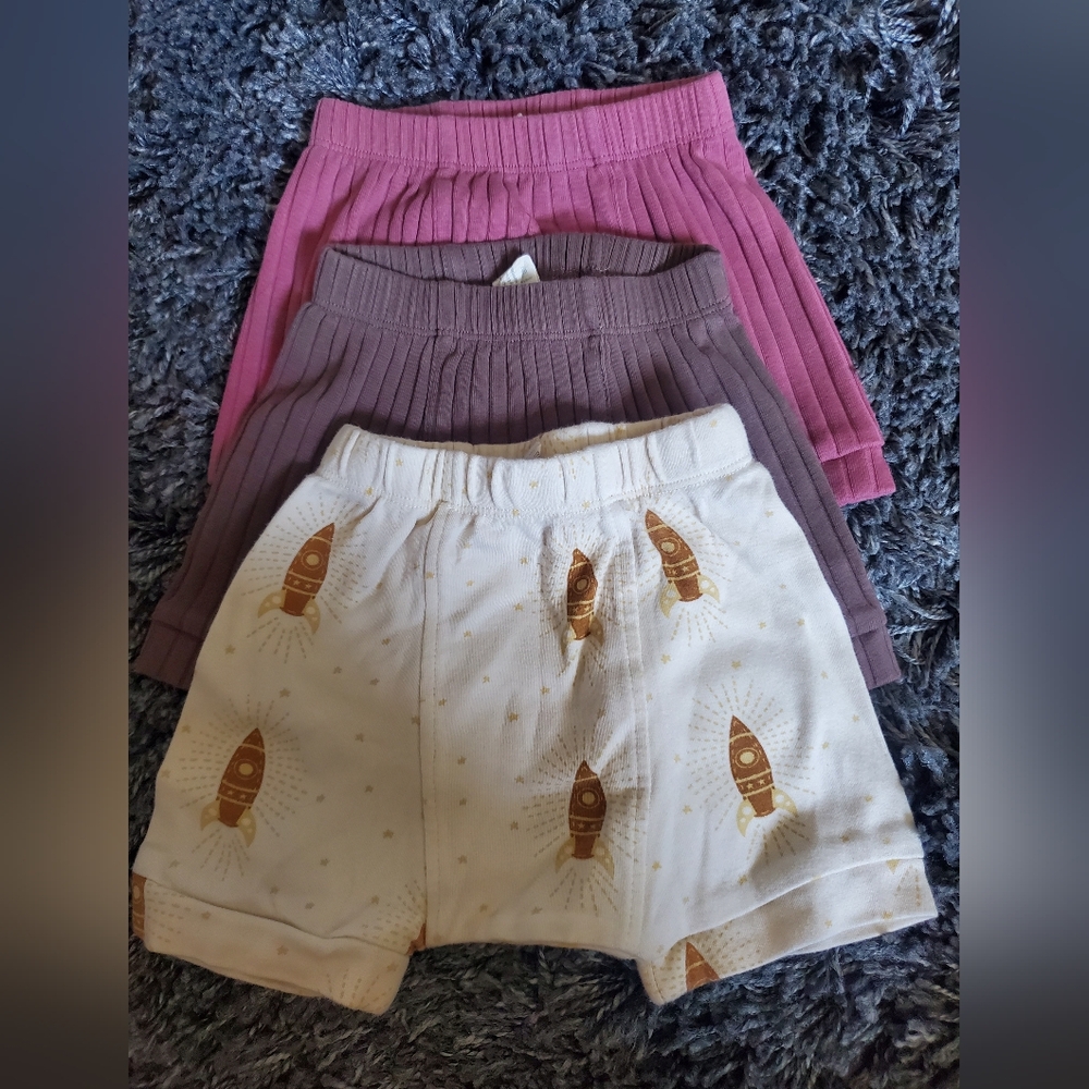 3-6m Set of Three Kate Quinn Baby Shorts - Pink, Brown, Cream with Rocket Print